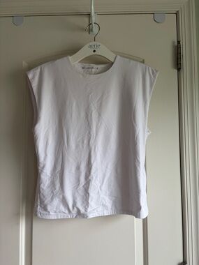 White Sleeveless Tank Top
